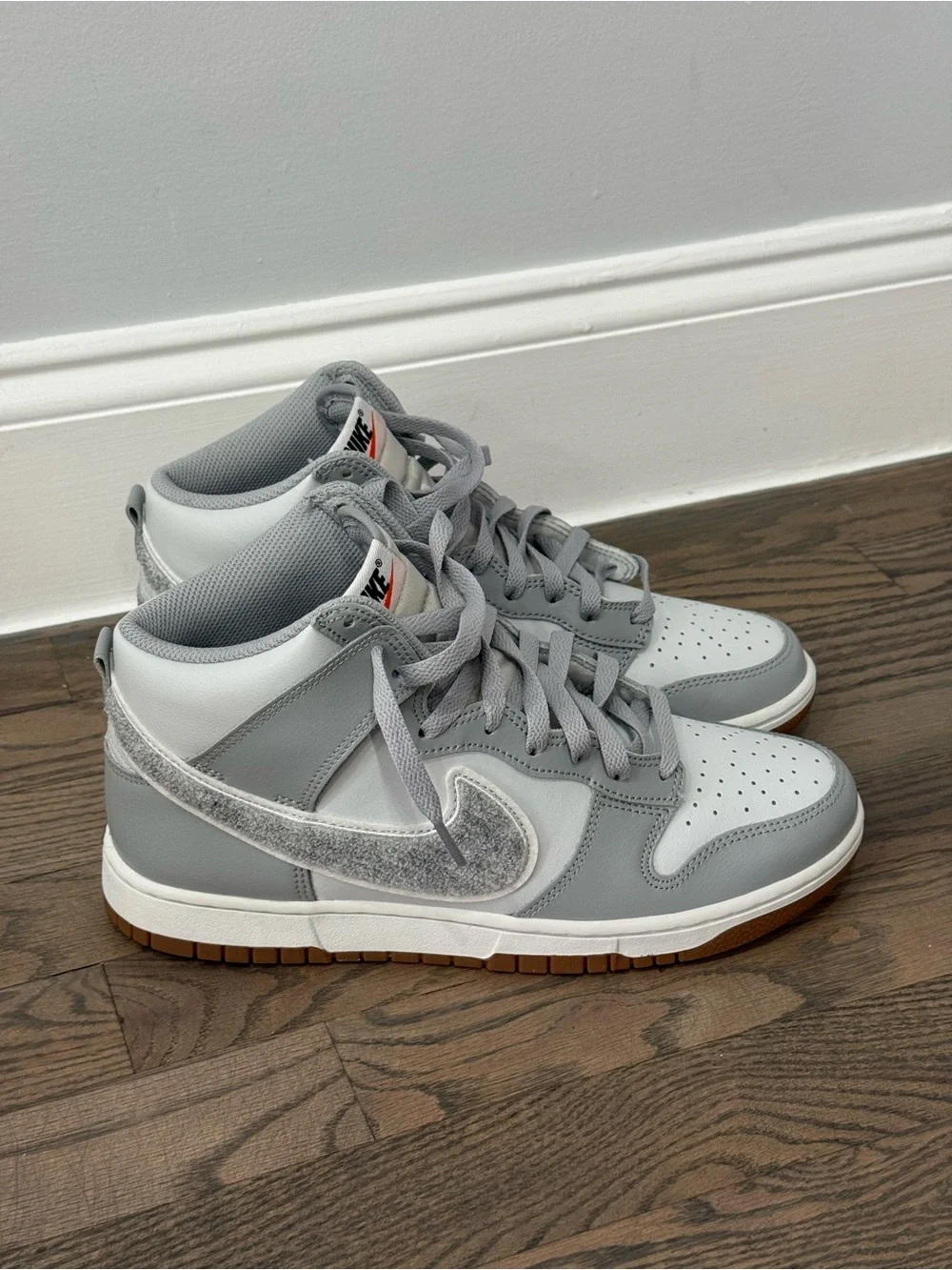 Nike Dunk High Smoke Grey Chenille Swoosh Size 9 Mens Sneakers